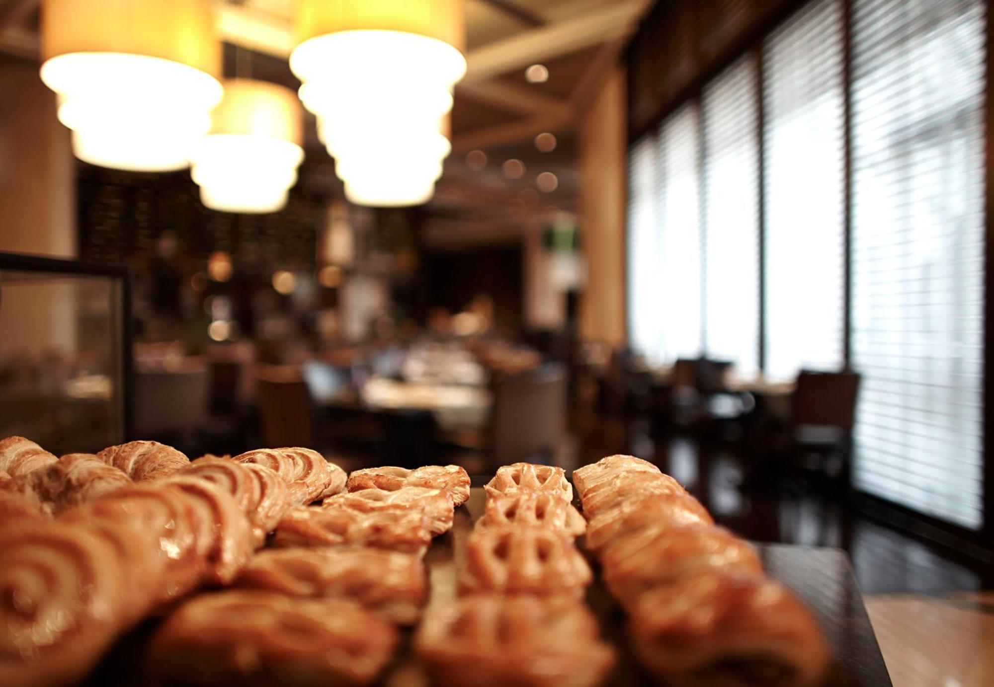 Renaissance Tianjin Lakeview Hotel Εξωτερικό φωτογραφία