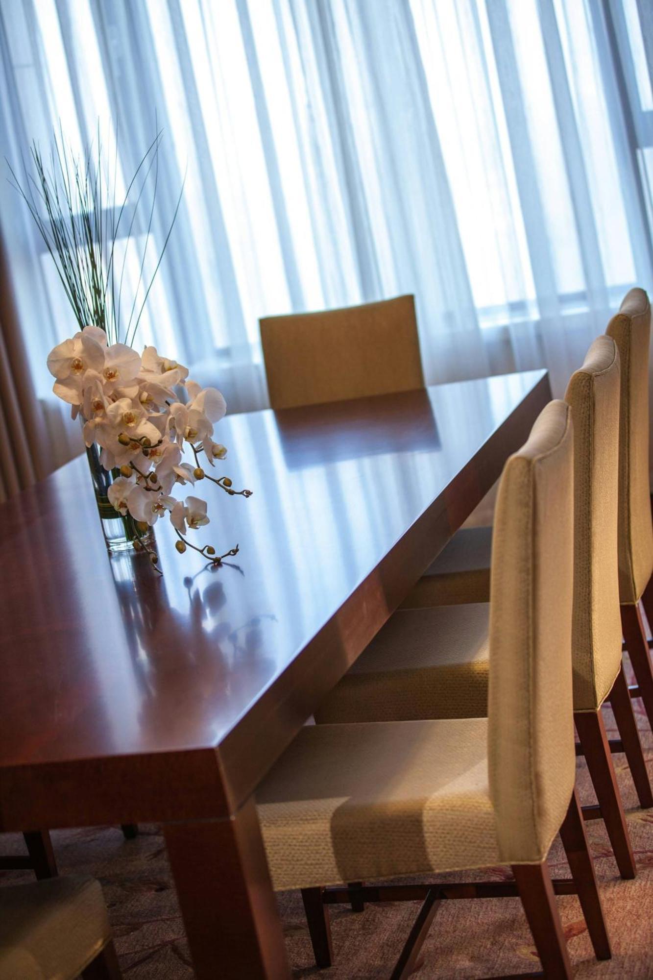 Renaissance Tianjin Lakeview Hotel Εξωτερικό φωτογραφία